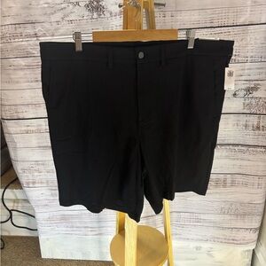 Old Navy Men’s Size 40 Tech Hybrid Shorts | Black | 8” Inseam | NWT